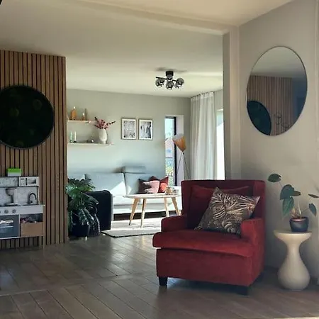 Pa Jeloya Villa Moss